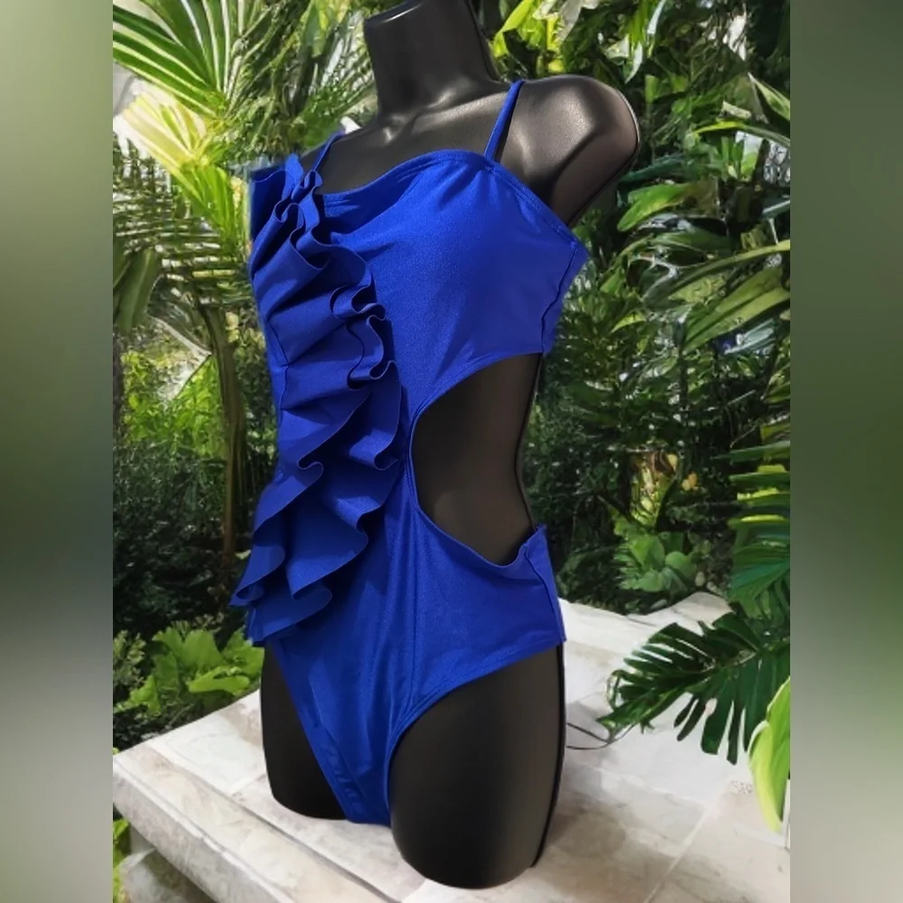 NWT Women’s One Piece Swimsuit Flounce & Hole Out Padded Monokini Blue Size L